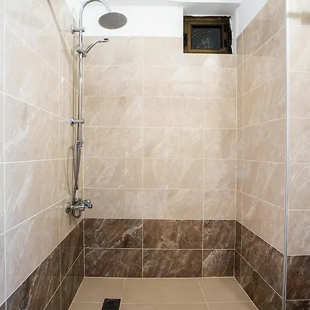 Sotirakis Quadruple Apartment