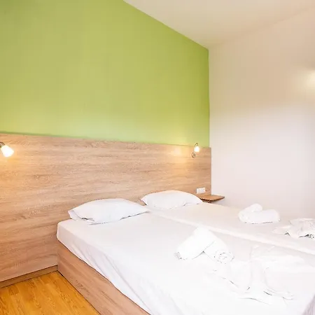 Sotirakis Quadruple Apartment *